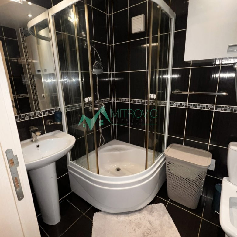 Dvosoban stan na prodaju, Nova Detelinara, Novi Sad, 57m², 193.640 €