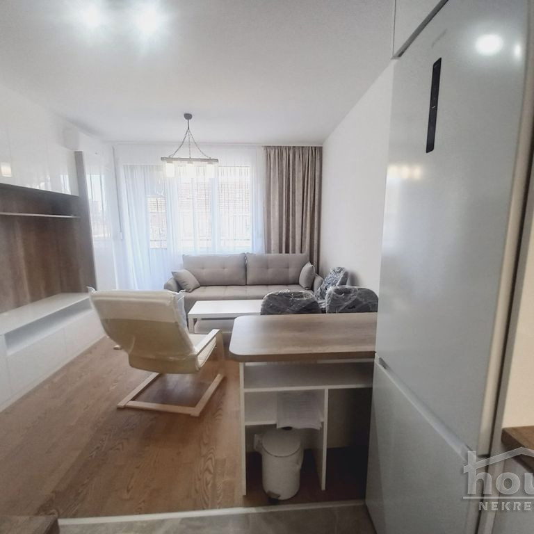 Stan Prodaja Novi Sad  43 m2