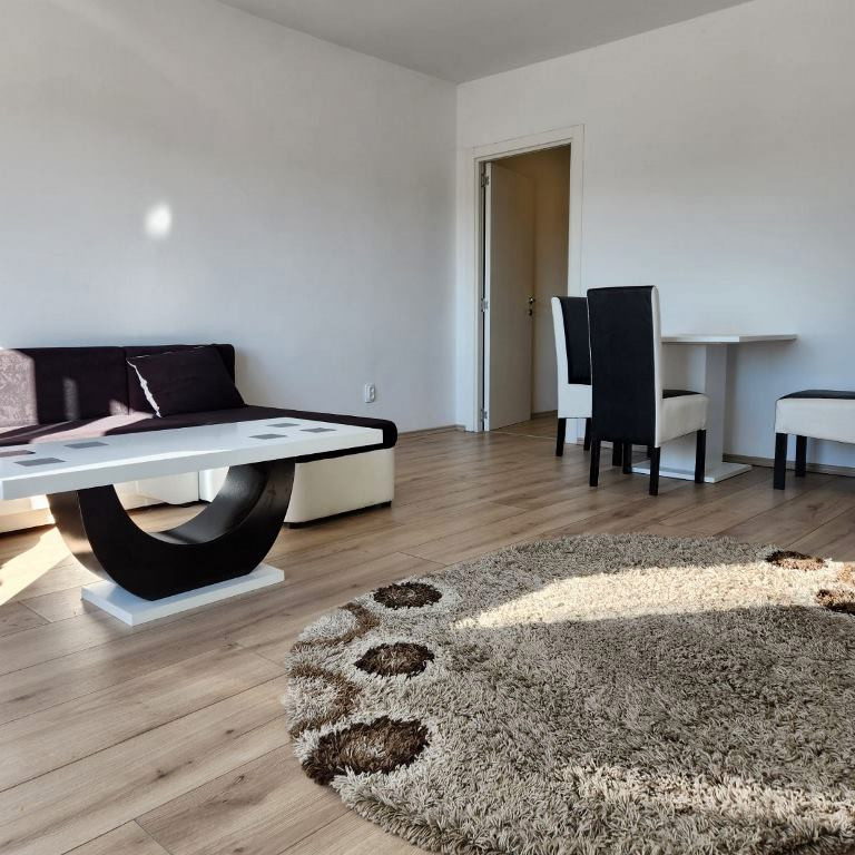 Stan Prodaja Novi Sad  51 m2