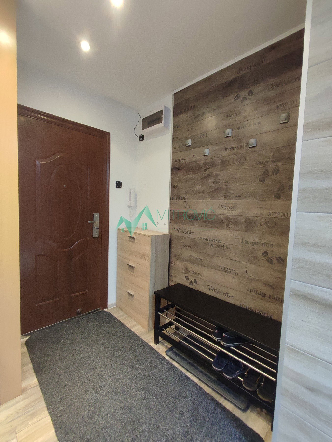 stanovi-2-re-liman-3-1004227-0ctmx Dvosoban stan na prodaju, Liman 3, Novi Sad, 52m², 180.000 €