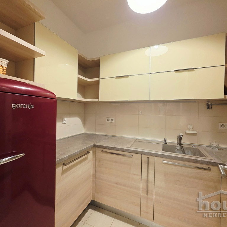 Stan Prodaja Novi Sad  56 m2