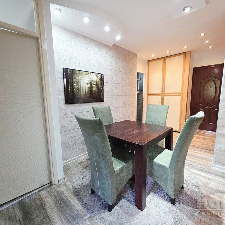 Stan Prodaja Novi Sad  52 m2