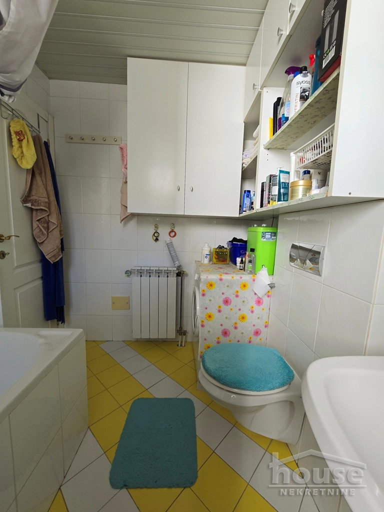 Dvosoban stan na prodaju, Lipov Gaj, Novi Sad, 69m², 150.000 €