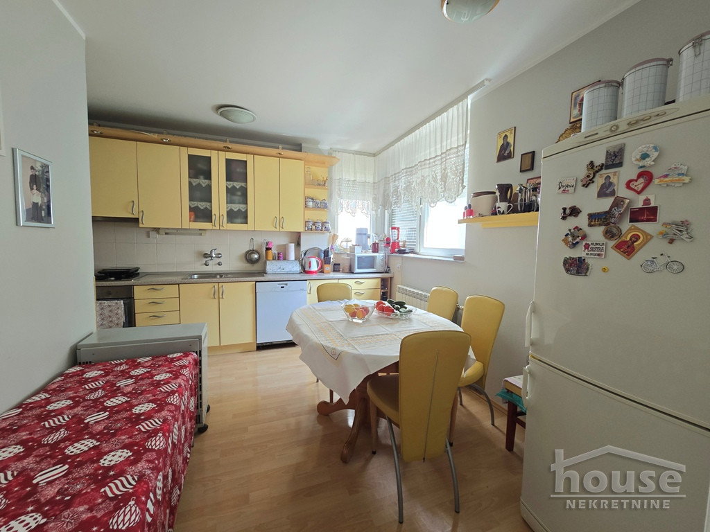 Stan Prodaja Novi Sad  69 m2