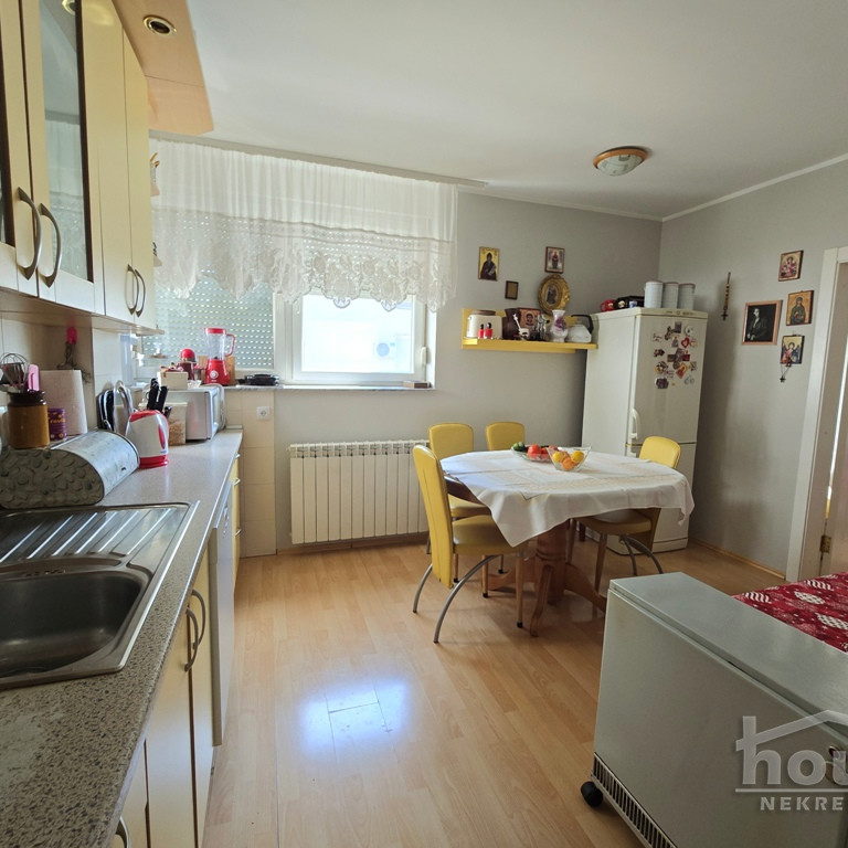 Stan Prodaja Novi Sad  69 m2