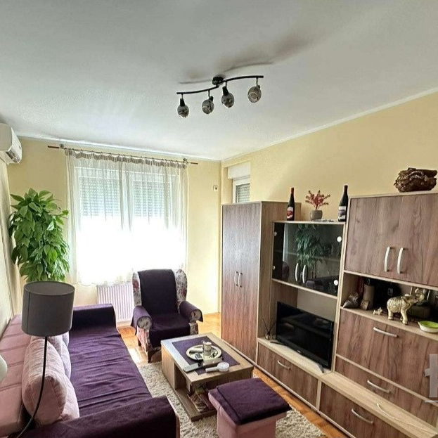 Stan Prodaja Novi Sad  41 m2