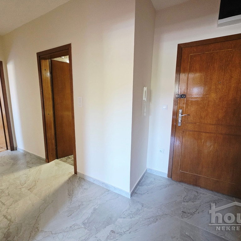 Dvosoban stan na prodaju, Nova Detelinara, Novi Sad, 60m², 3. sprat, 200.000 €