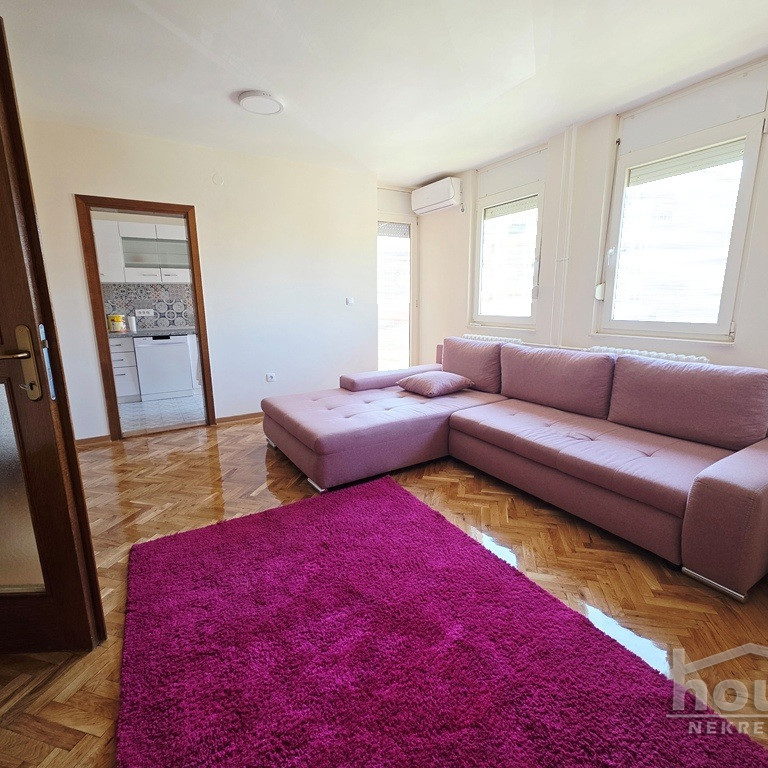 Stan Prodaja Novi Sad  60 m2