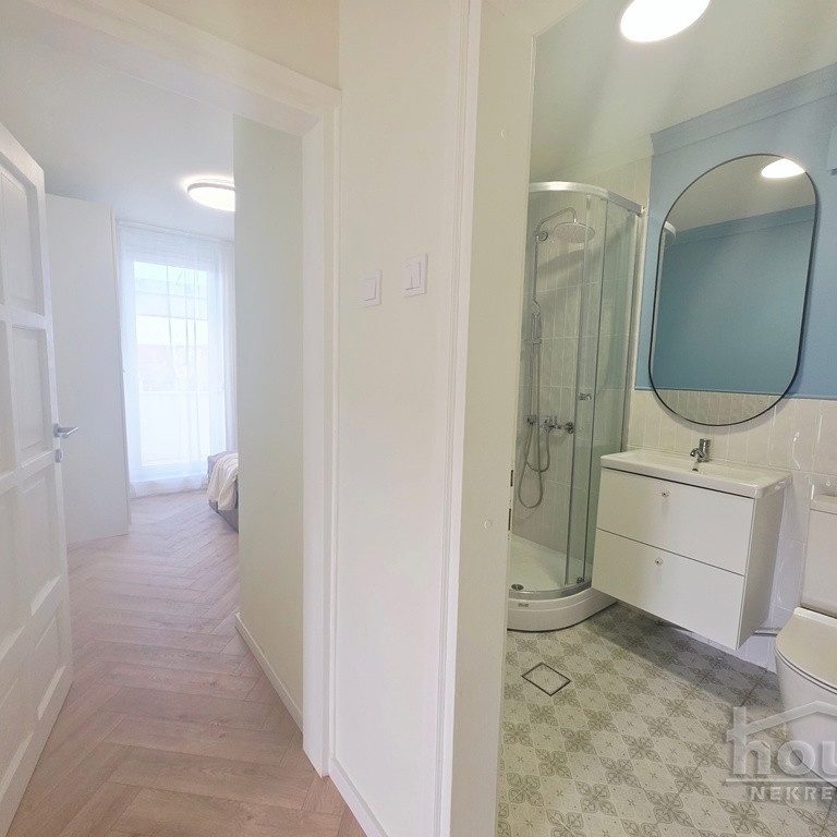 Dvosoban stan na prodaju, Nova Detelinara, Novi Sad, 49m², 7. sprat, 141.000 €