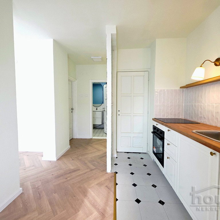 Stan Prodaja Novi Sad  49 m2