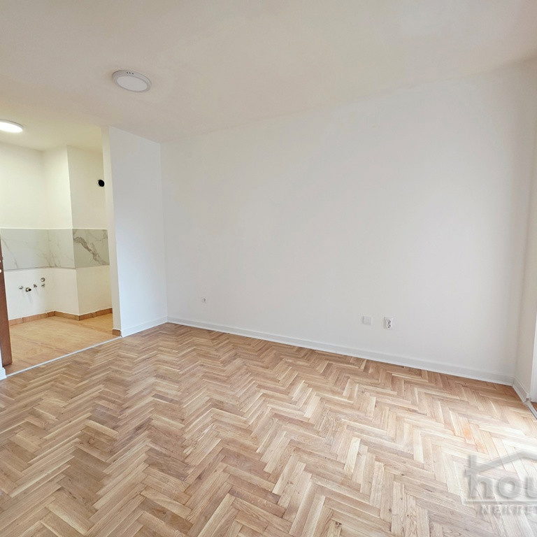 Stan Prodaja Novi Sad  45 m2