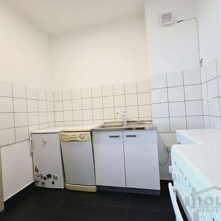 Stan Prodaja Novi Sad  66 m2