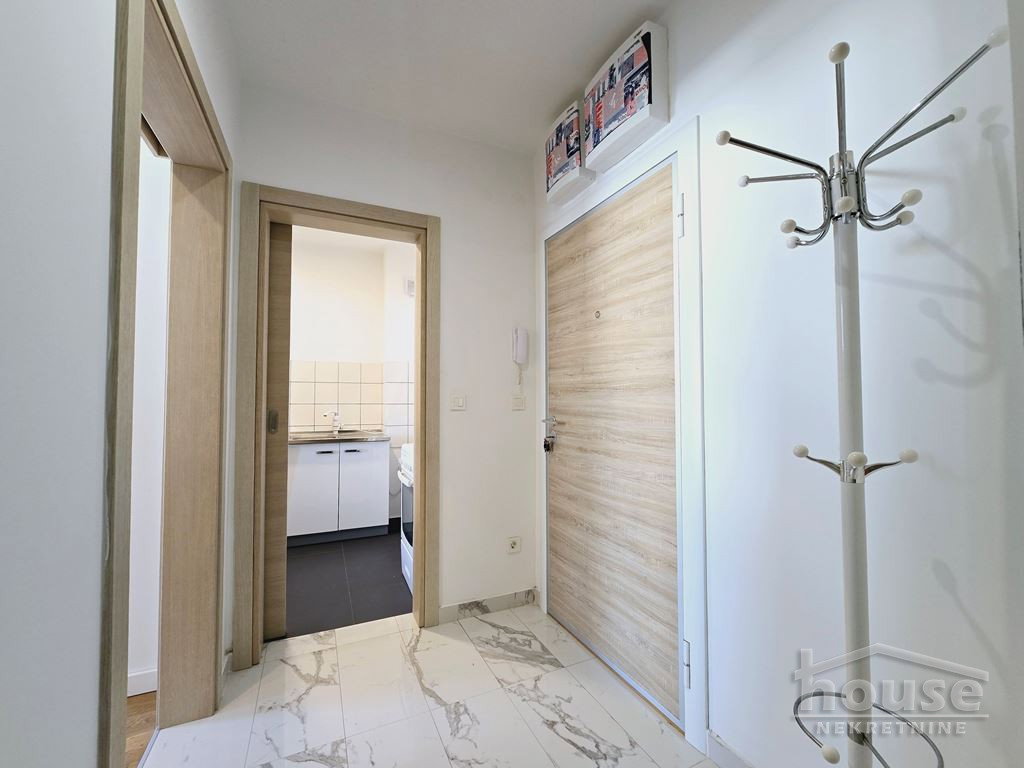 Stan Prodaja Novi Sad  66 m2