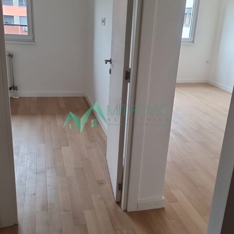 Stan Prodaja Novi Sad  44 m2