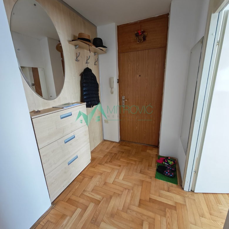 Dvosoban stan na prodaju, Bulevar Oslobođenja, Novi Sad, 51m², 152.400 €