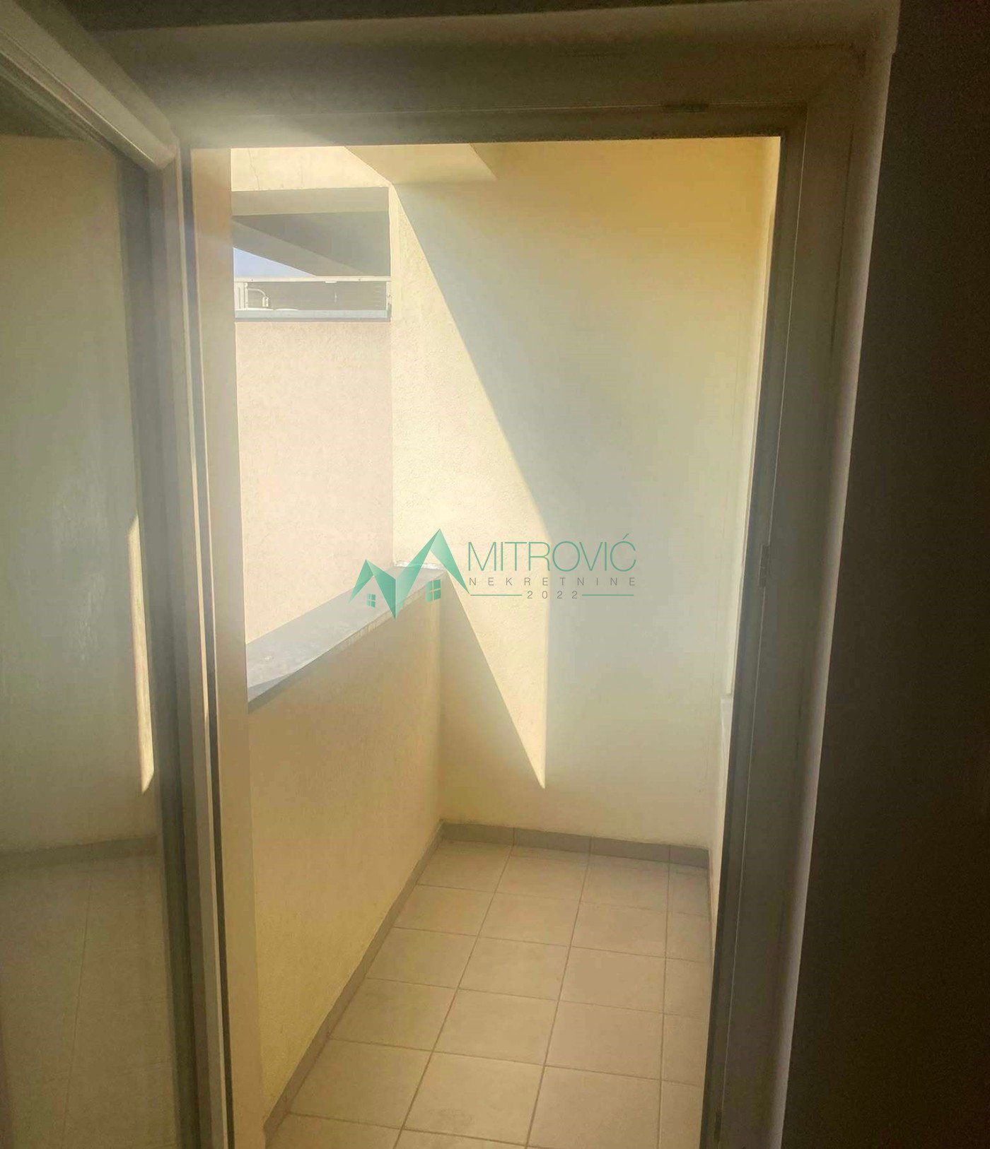 Stan Prodaja Novi Sad  40 m2