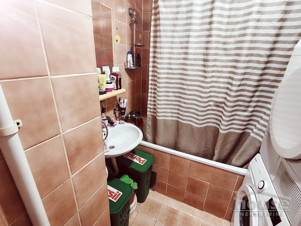 stanovi-2-re-sajam-1097970-0e6tr Dvosoban stan na prodaju, Sajmište, Novi Sad, 49m², 8. sprat, 122.500 €