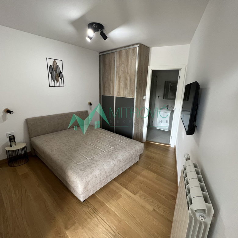 Stan Prodaja Novi Sad  48 m2