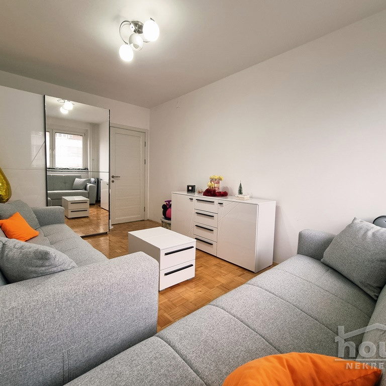 Stan Prodaja Novi Sad  54 m2