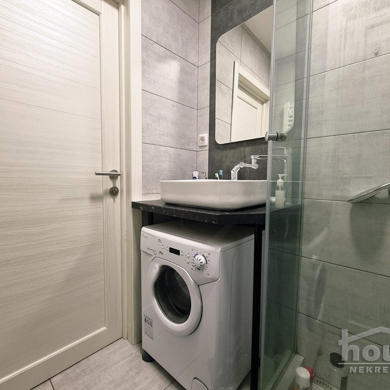 Dvosoban stan na prodaju, Železnička Stanica, Novi Sad, 54m², 162.000 €