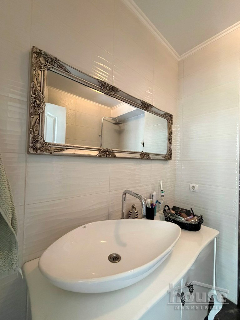 stanovi-2-re-stanica-1065739-q2lpi Dvosoban stan na prodaju, Železnička Stanica, Novi Sad, 56m², 153.000 €