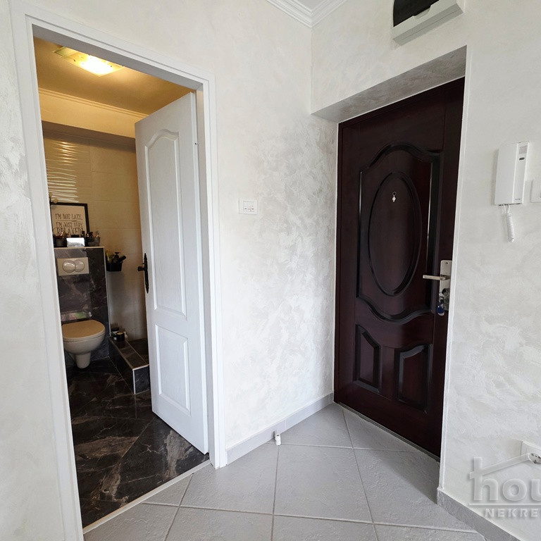 Dvosoban stan na prodaju, Železnička Stanica, Novi Sad, 56m², 153.000 €