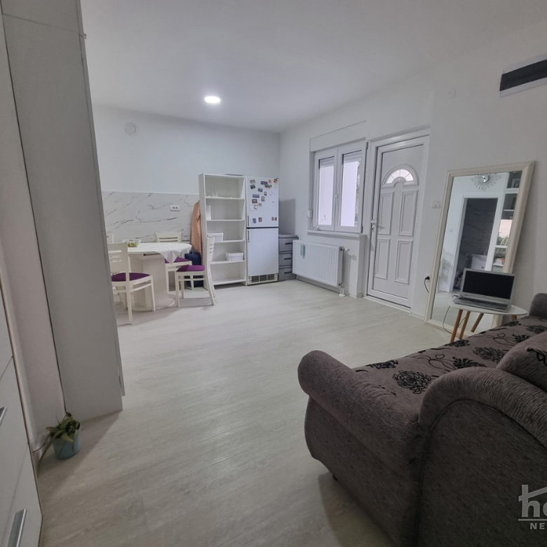 Stan Prodaja Novi Sad  51 m2