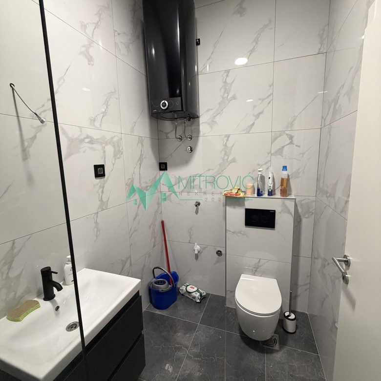 Stan Prodaja Novi Sad  47 m2