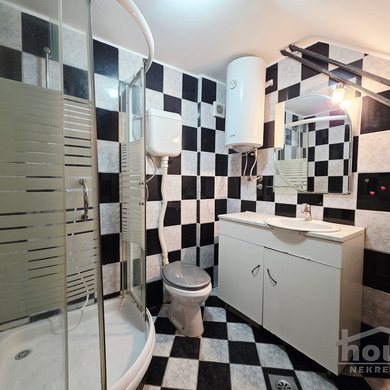 Troiposoban stan na prodaju, Nova Detelinara, Novi Sad, 56m², Prizemlje, 130.000 €