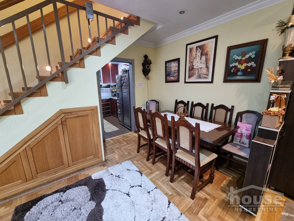 Stan Prodaja Novi Sad  77 m2