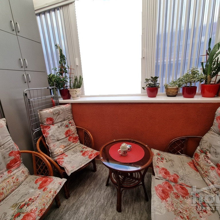 Troiposoban stan na prodaju, Centar, Novi Sad, 77m², 198.800 €