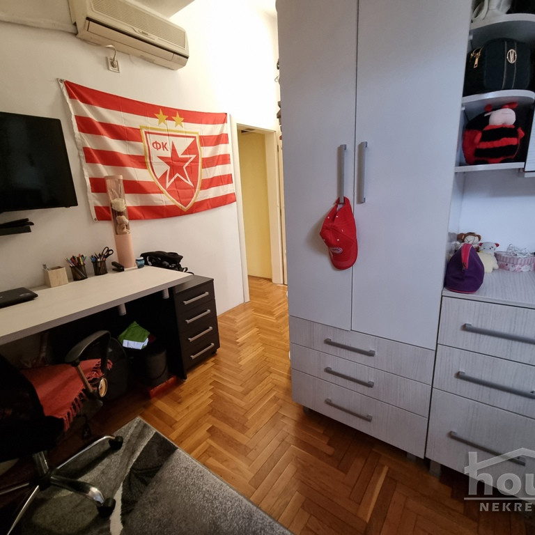 Troiposoban stan na prodaju, Centar, Novi Sad, 77m², 198.800 €