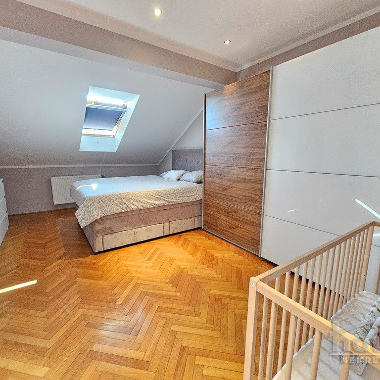 Troiposoban stan na prodaju, Grbavica, Novi Sad, 80m², 4. sprat, 200.000 €