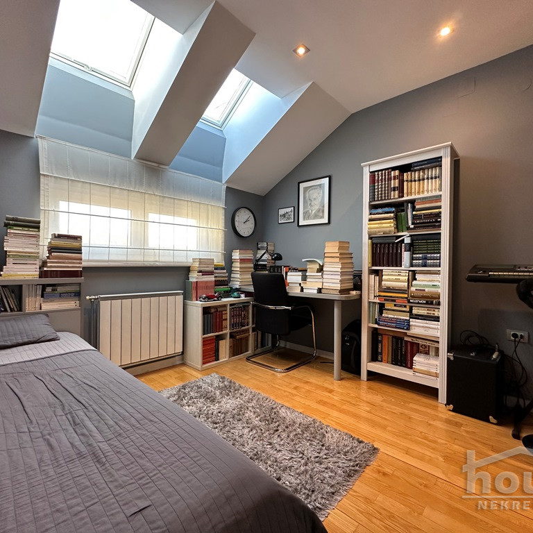 Troiposoban stan na prodaju, Grbavica, Novi Sad, 134m², 5. sprat, 385.000 €