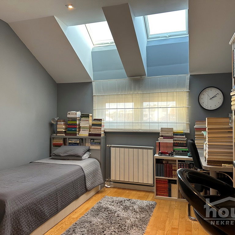 Troiposoban stan na prodaju, Grbavica, Novi Sad, 134m², 5. sprat, 385.000 €