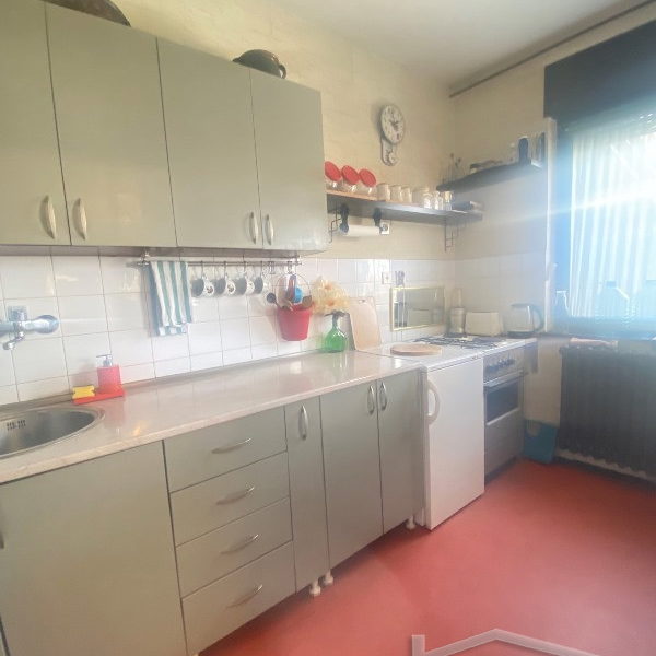 Stan Prodaja Novi Sad  73 m2