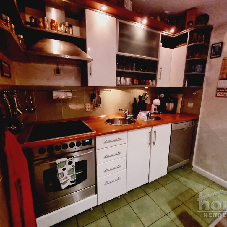 Troiposoban stan na prodaju, Nova Detelinara, Novi Sad, 81m², 190.000 €
