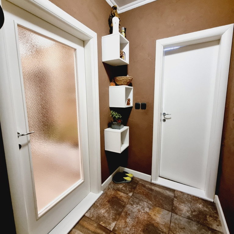 Stan Prodaja Novi Sad  81 m2