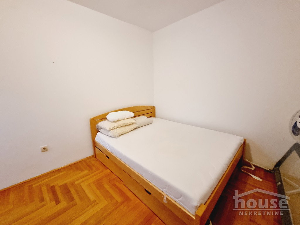 Troiposoban stan na prodaju, Socijalno, Novi Sad, 80m², 3. sprat, 236.900 €