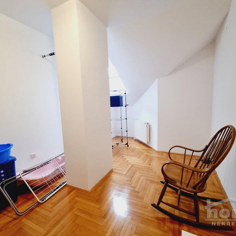 Troiposoban stan na prodaju, Socijalno, Novi Sad, 80m², 3. sprat, 236.900 €