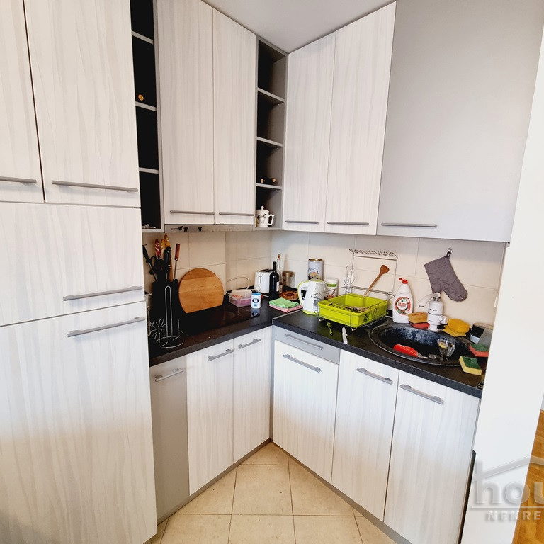 Stan Prodaja Novi Sad  80 m2