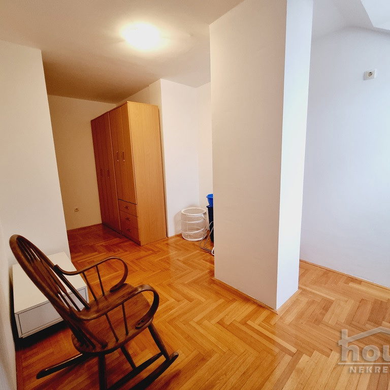 Troiposoban stan na prodaju, Socijalno, Novi Sad, 80m², 3. sprat, 236.900 €