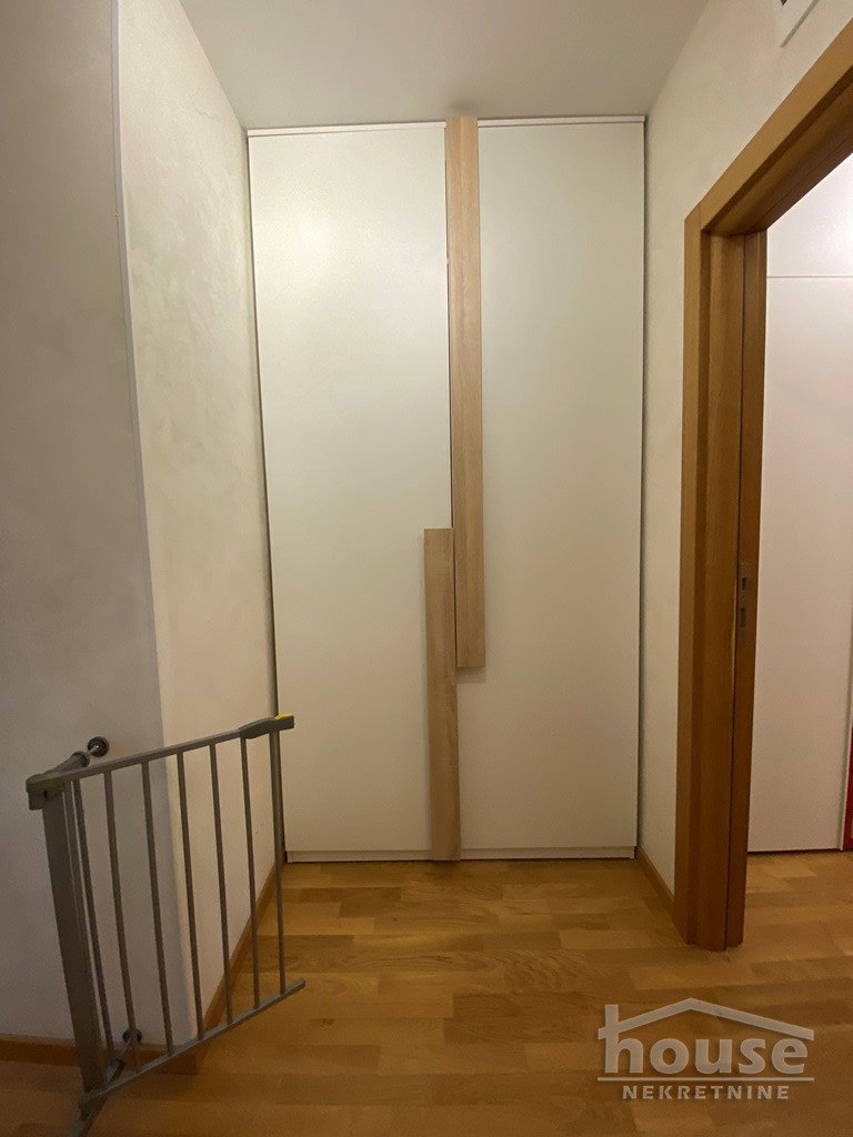 Troiposoban stan na prodaju, Nova Detelinara, Novi Sad, 111m², 4. sprat, 277.500 €