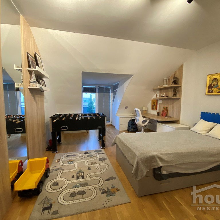 Troiposoban stan na prodaju, Nova Detelinara, Novi Sad, 111m², 4. sprat, 277.500 €