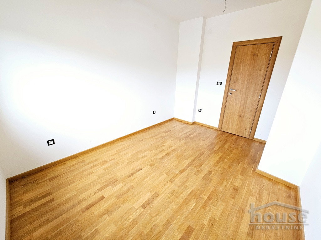 Troiposoban stan na prodaju, Sremska Kamenica, Novi Sad, 124m², 1. sprat, 272.800 €