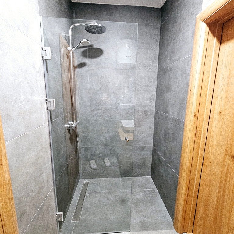 Troiposoban stan na prodaju, Sremska Kamenica, Novi Sad, 124m², 1. sprat, 272.800 €