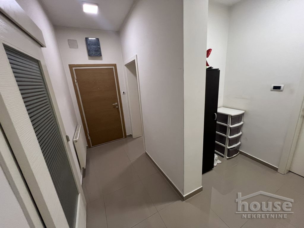 stanovi-3-5-pr-veternik-1099929-qg7oq Trosoban stan na prodaju, Veternik, Novi Sad, 87m², 150.000 €