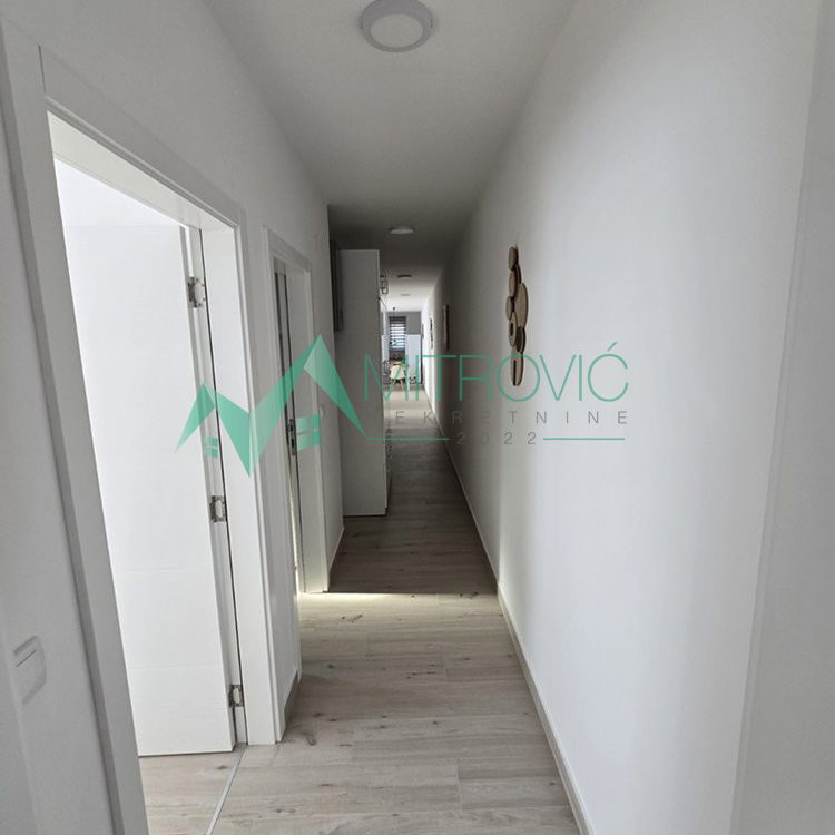 Troiposoban stan na prodaju, Adice, Novi Sad, 88m², 199.000 €