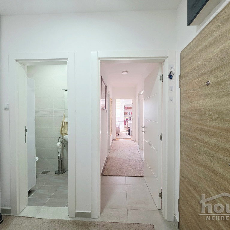 Troiposoban stan na prodaju, Adice, Novi Sad, 80m², 1. sprat, 180.000 €