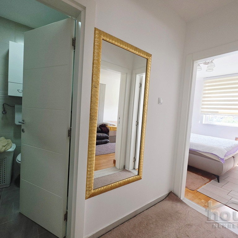 Troiposoban stan na prodaju, Adice, Novi Sad, 80m², 1. sprat, 180.000 €